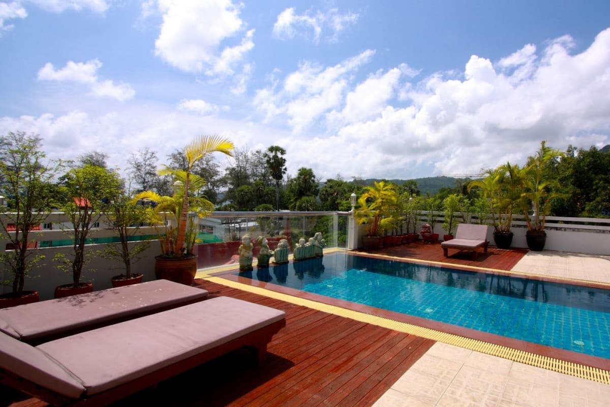 Rayaburi Hotel Patong
