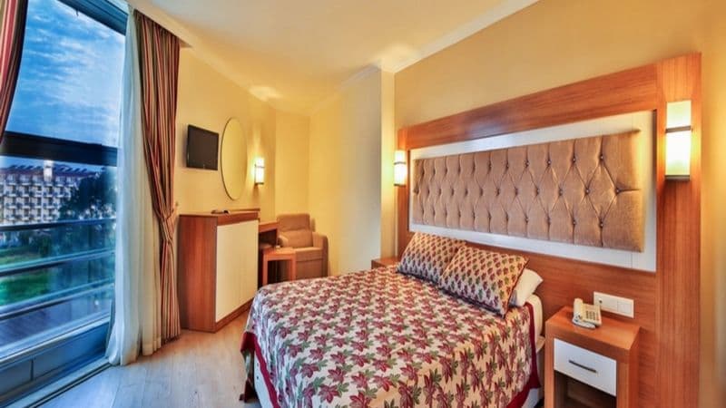 Hedef Beach Resort & Spa