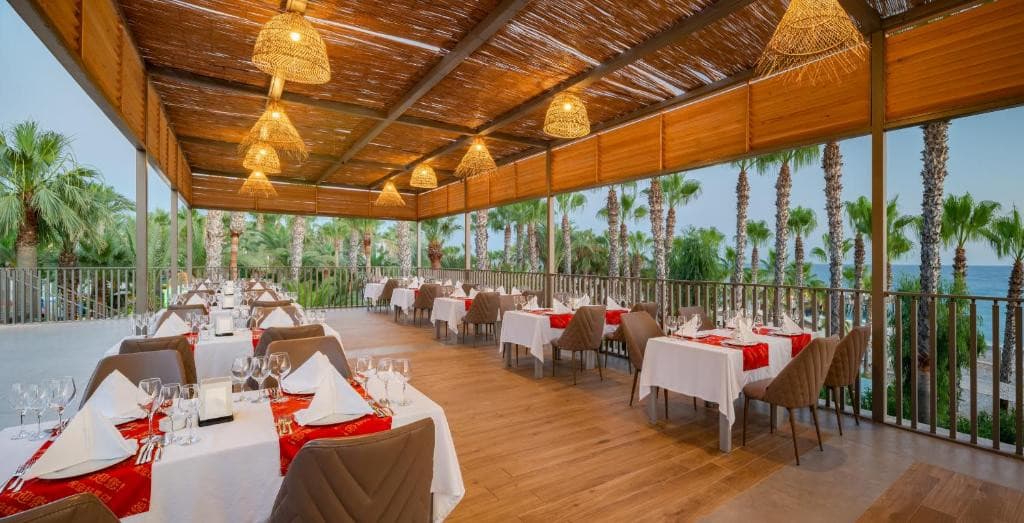 Delphin Deluxe Resort