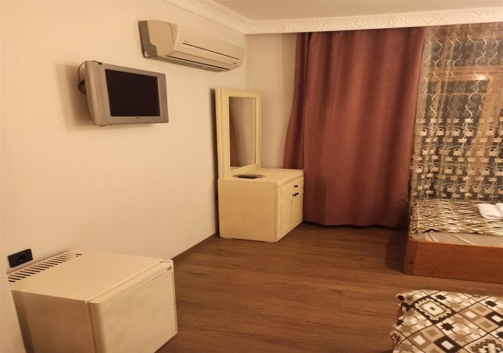 Agon Hotel