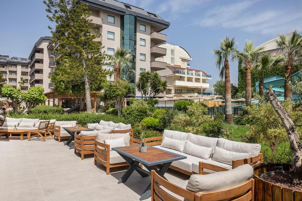 Titan Garden Hotel