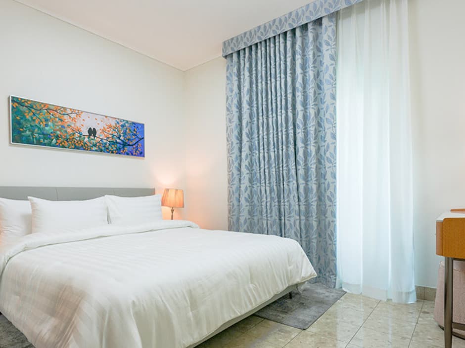 Al Bustan Centre & Residence