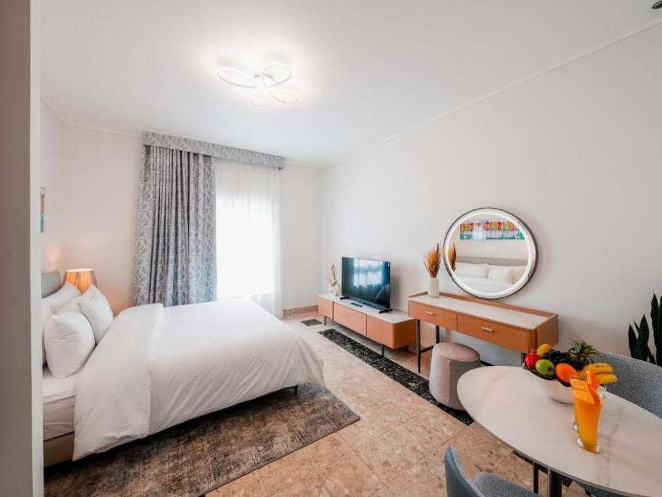 Al Bustan Centre & Residence
