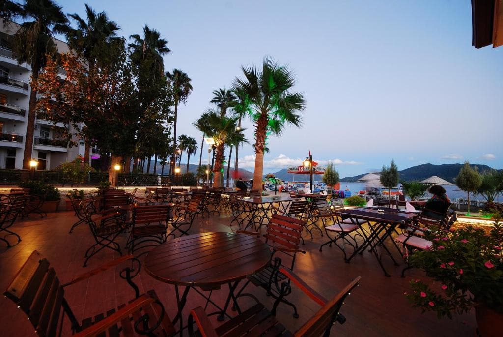 Golden Rock Beach Hotel