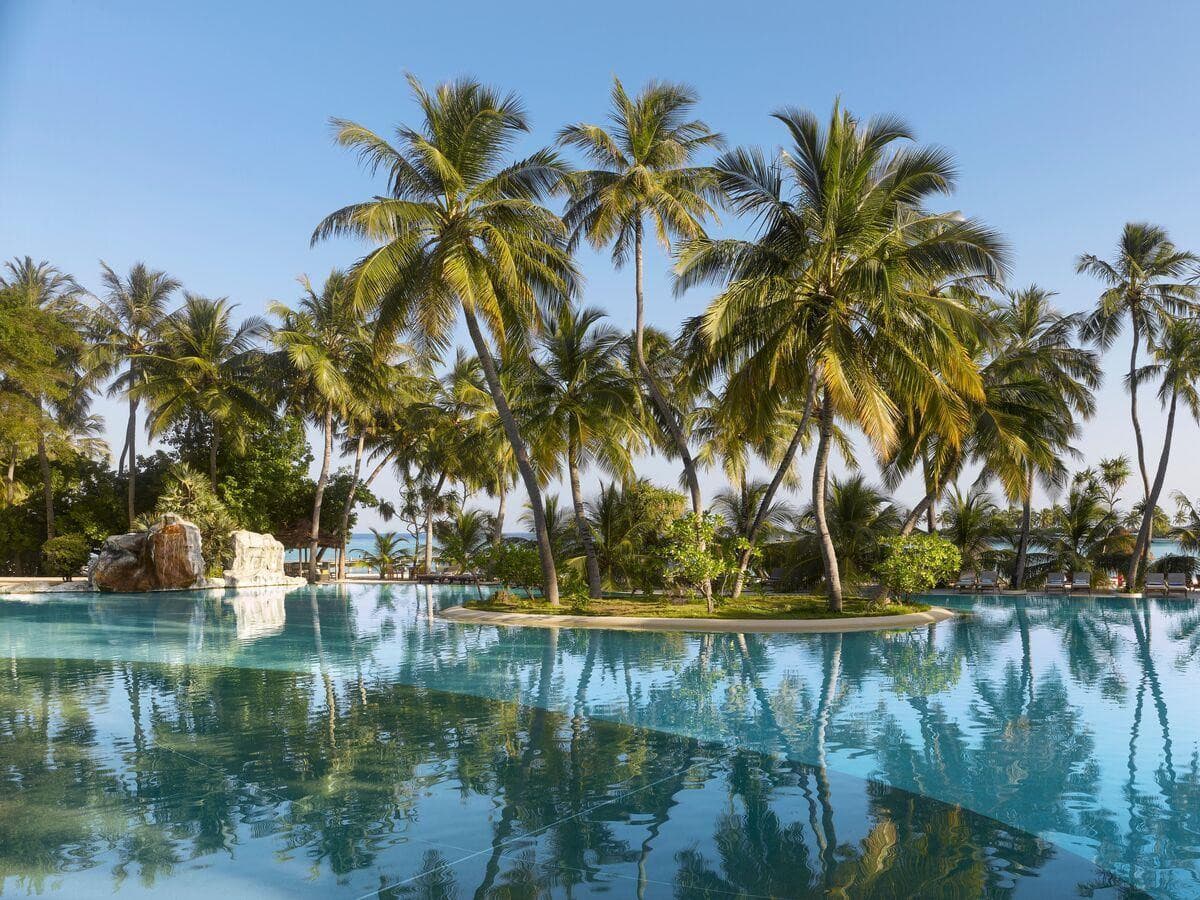 Sun Island Resort & Spa