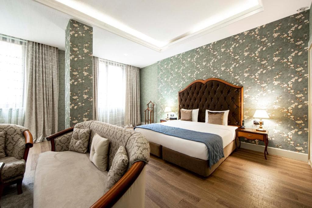 Sapphir Inn Hotel