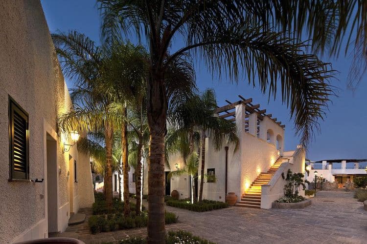 Garden & Villas Resort
