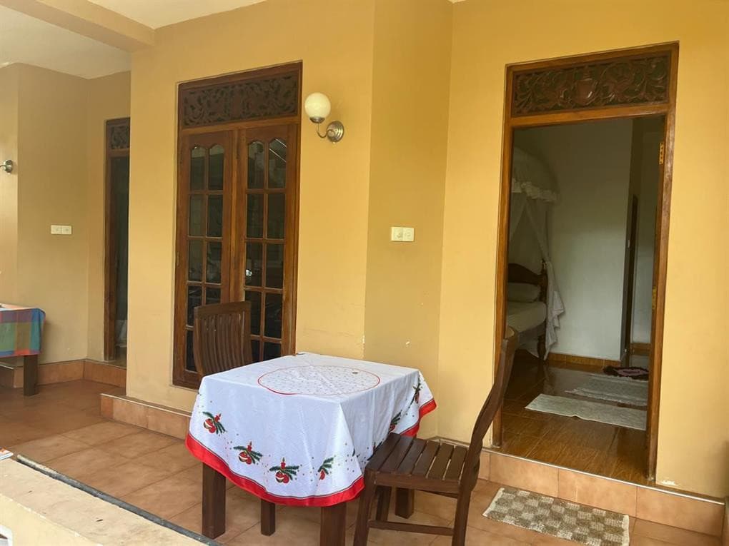 Kumara Guest House & Apartment