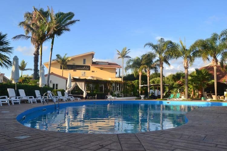 La Costa Smeralda Hotel Club