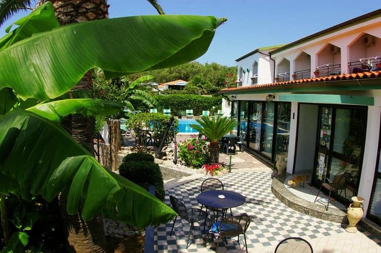 Marinella Hotel