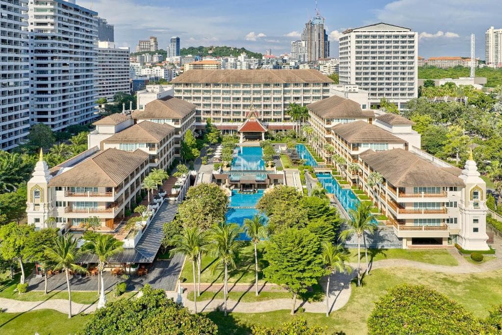 HERITAGE PATTAYA BEACH RESORT (THE)