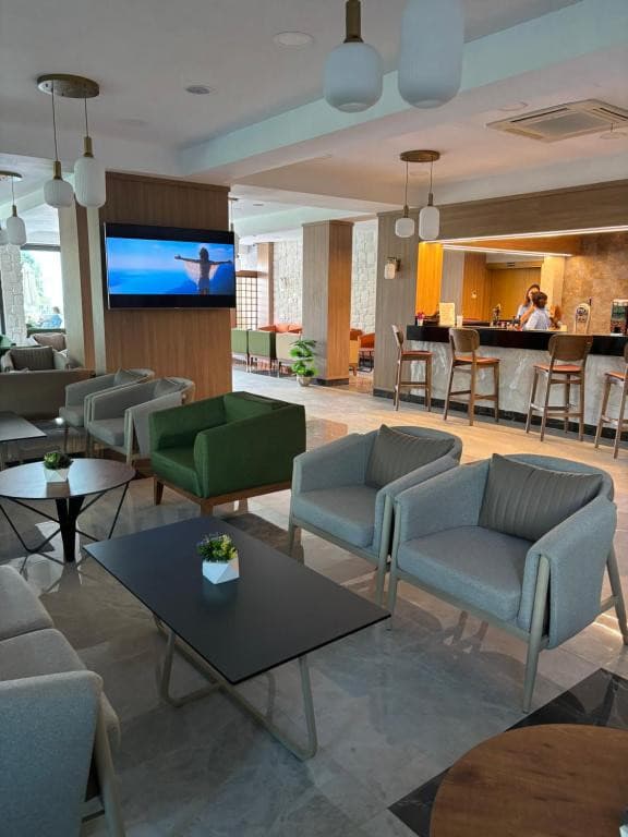 Sirma Hotel