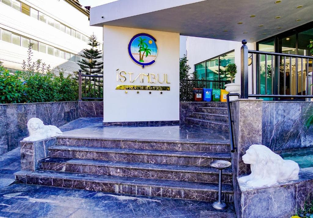 Istanbul Beach Hotel (ex. Blauhimmel Hotel)