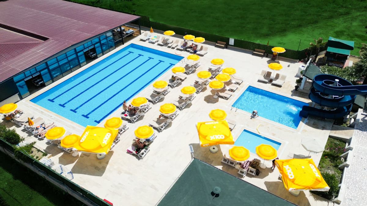 Larissa Holiday Beach Club