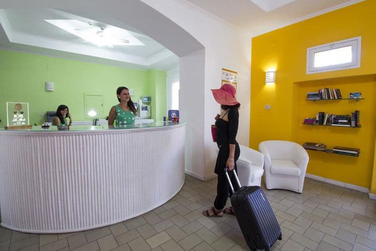 La Perla Hotel