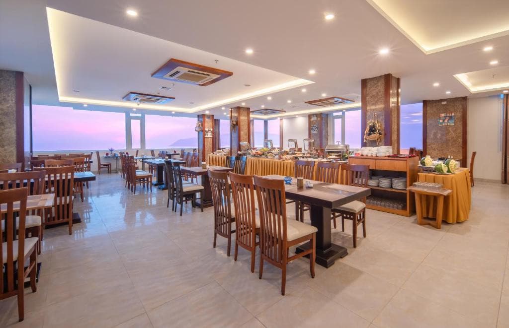 Soria Majestic Beachfront Hotel Nha Trang