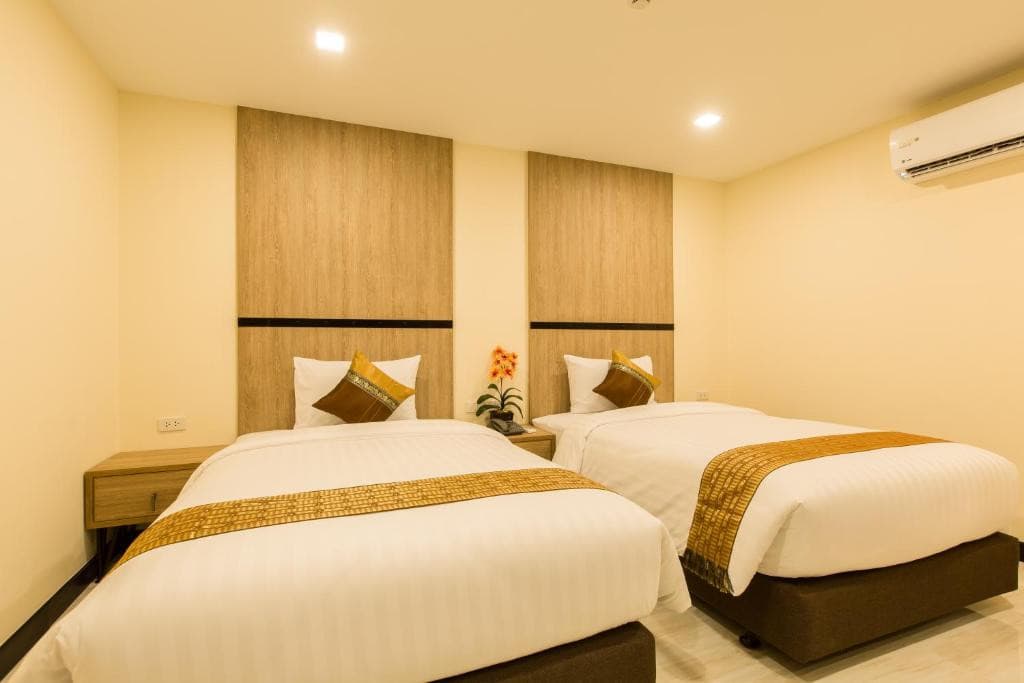 Crystal Palace Pattaya