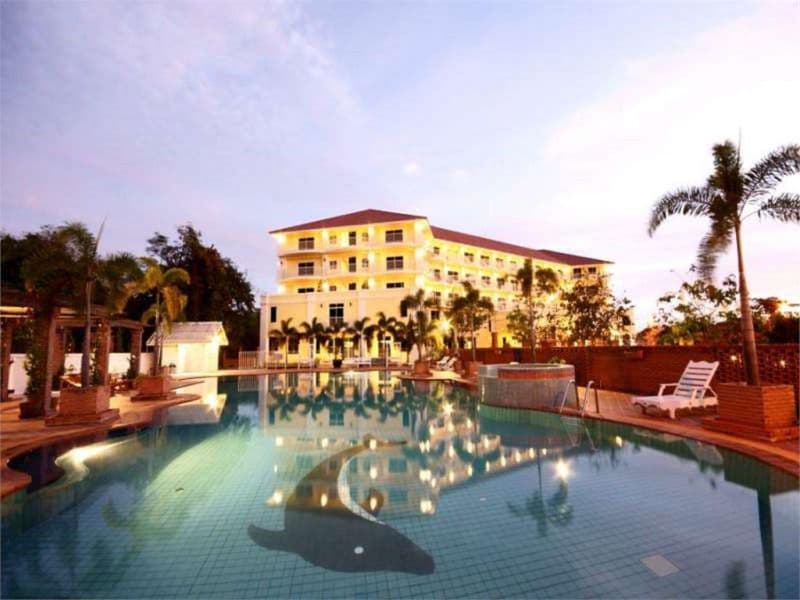 Pattaya Bay Hotel