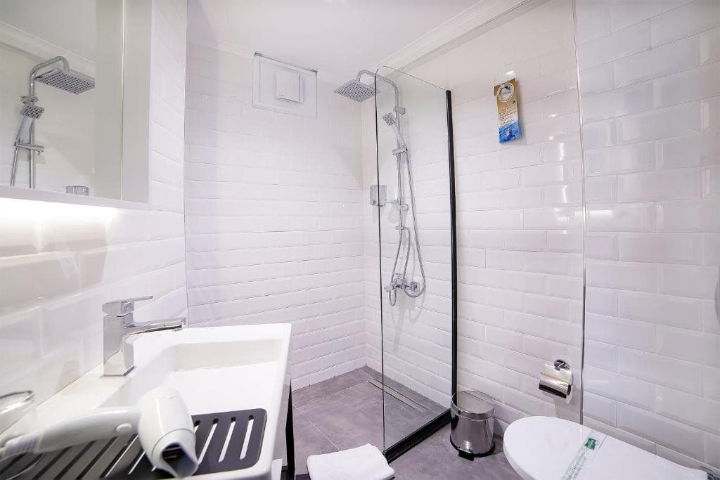 BARIN HOTEL