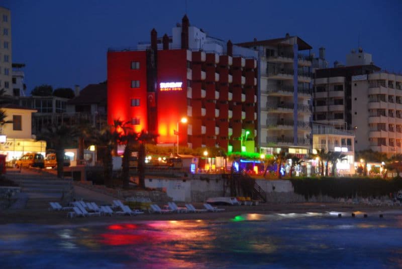 Sunday Beach Hotel