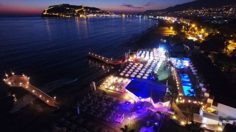 Banana Beach Club