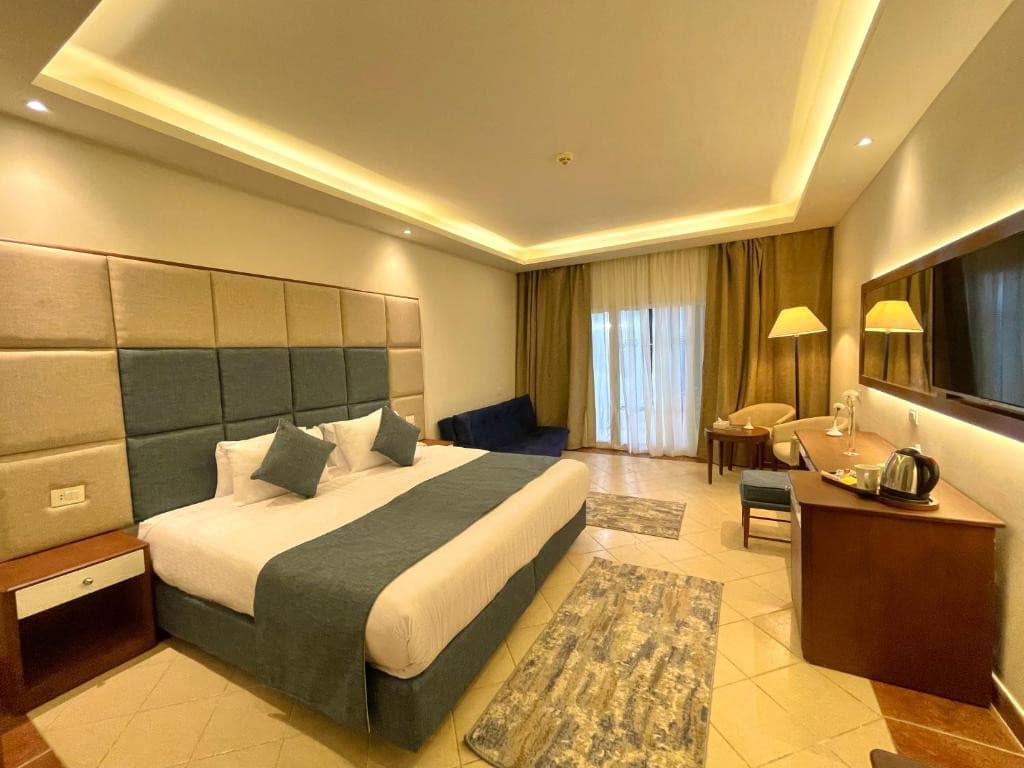 Cyrene Island Hotel