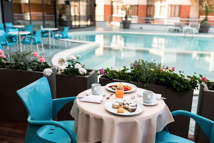 Waldorf Palace Hotel