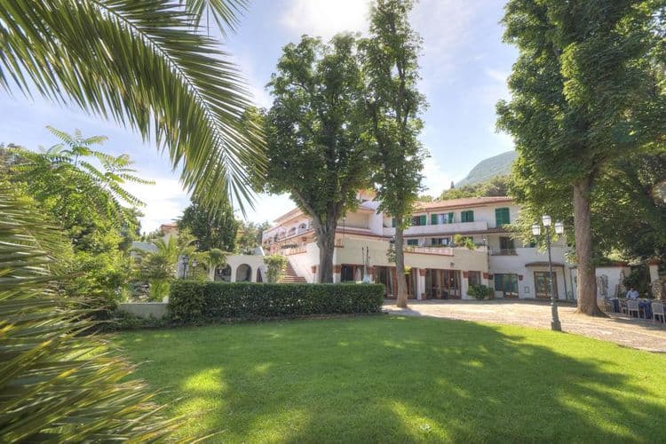 Seebay Hotel