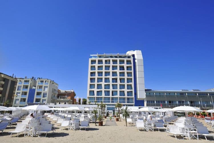 Excelsior Hotel