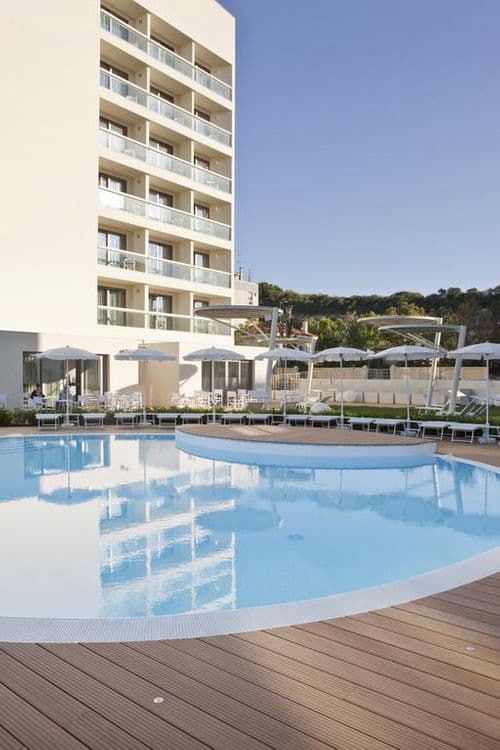 Nautilus Family Hotel