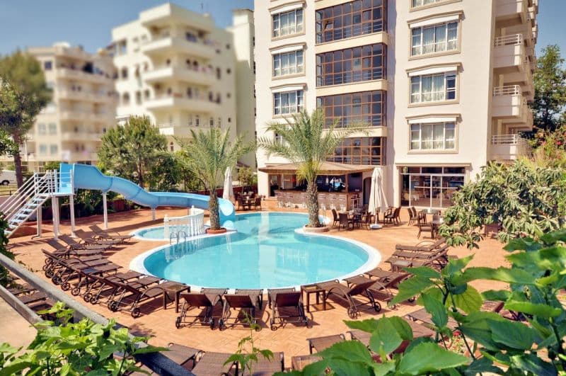 Bella Bravo Suit Hotel