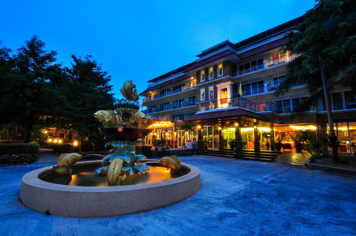 R-Mar Resort & Spa