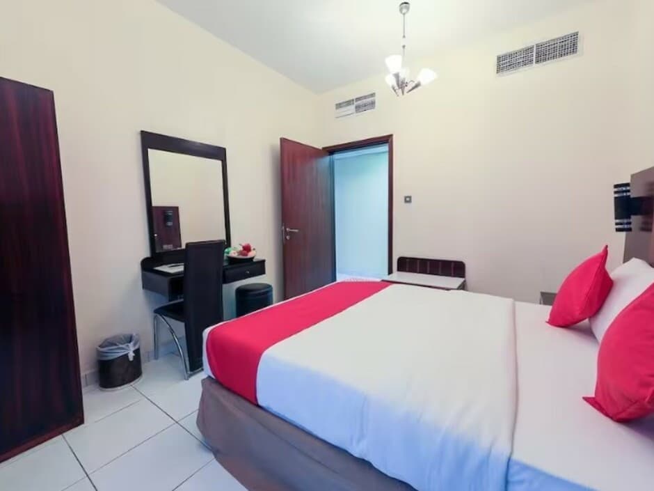 New Royal Mark Hotel