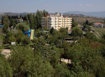 Flora Suites Hotel