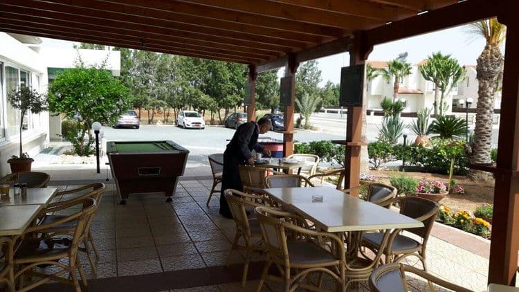 Debbie Xenia Hotel Apartments