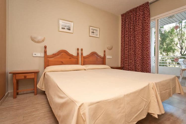 Rentalmar Royal Apartments