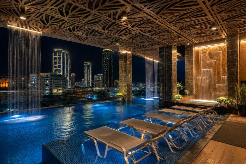 W Premium Hotel 4* - Nha Trang