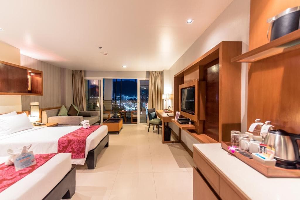 Ashlee Hub Hotel Patong