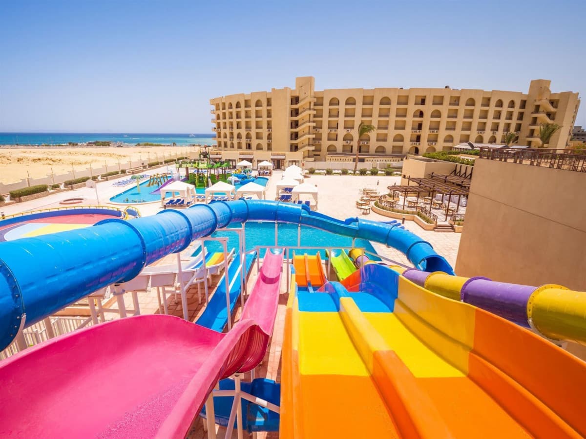 Sunny Days Mirette Resort & Aqua Park