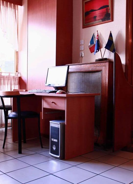 Aristoteles Hotel