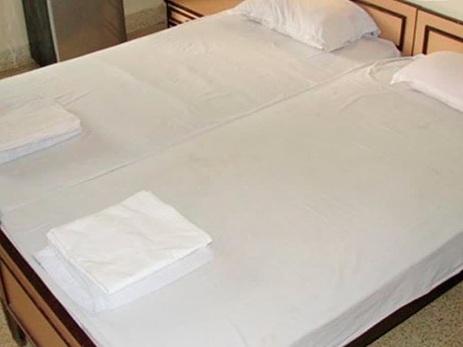 Jitu Guest House