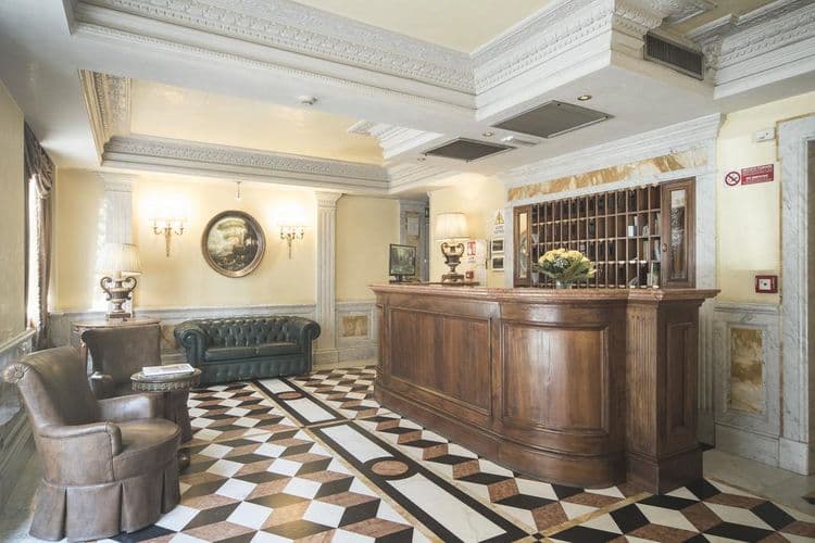 Donatello Hotel
