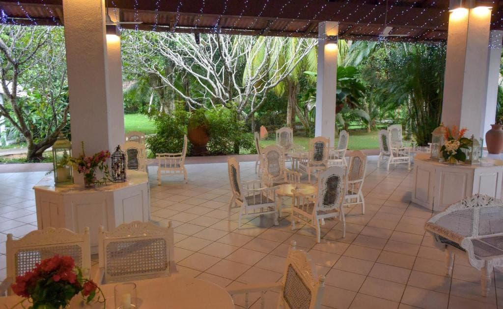 Eva Lanka Hotel