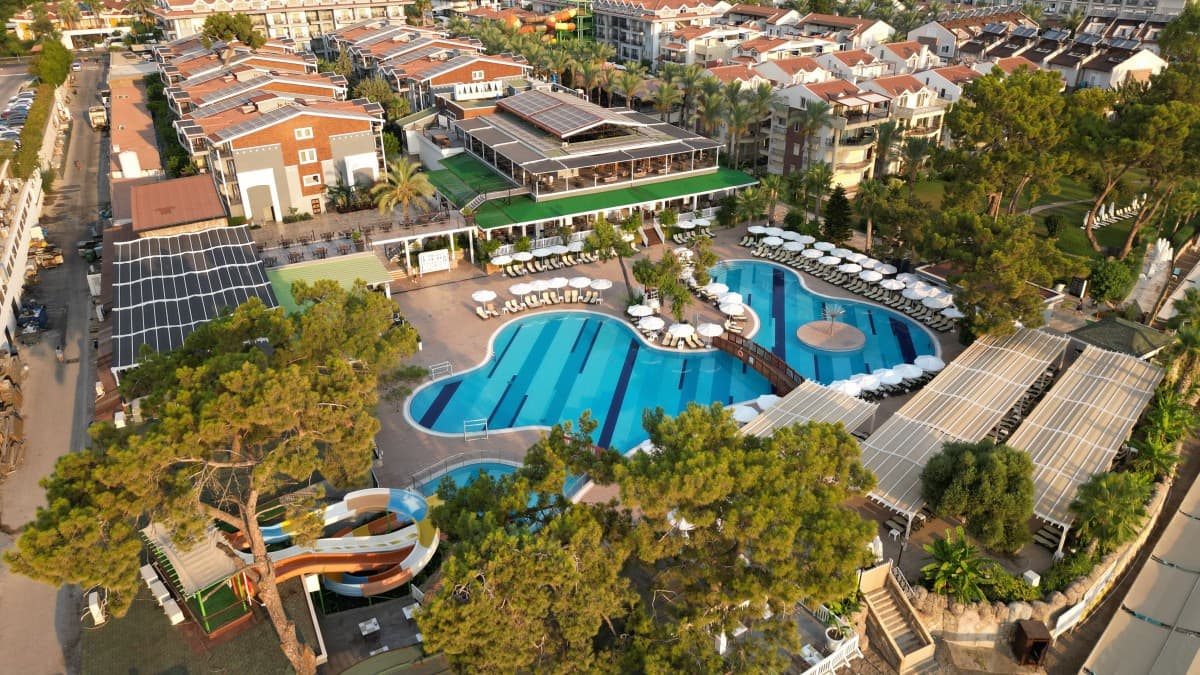 Crystal Aura Beach Resort & Spa