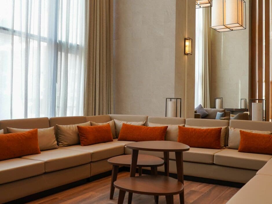 Staybridge Suites Dubai Al Maktoum Airport Hotel