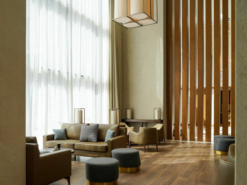 Staybridge Suites Dubai Al Maktoum Airport Hotel