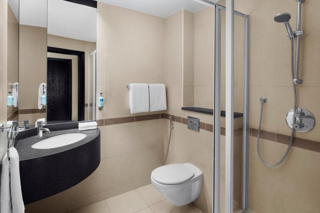 Holiday Inn Express Dubai Jumeirah