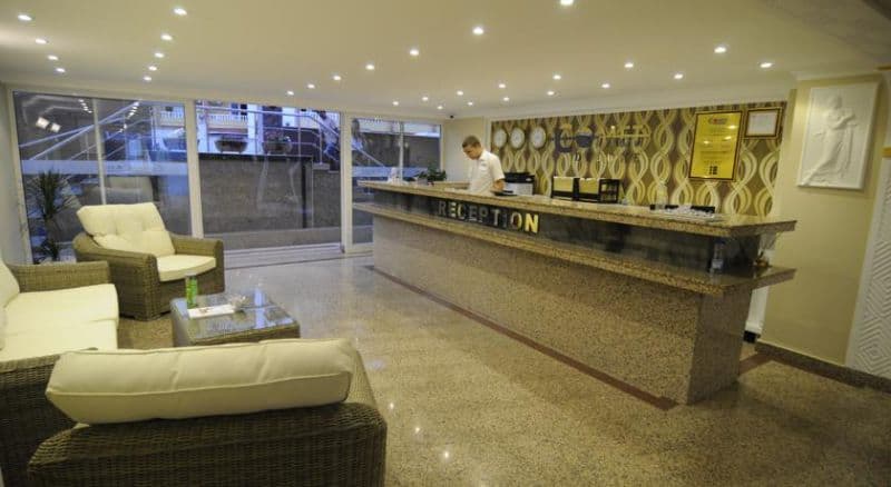 Comet Deluxe Hotel