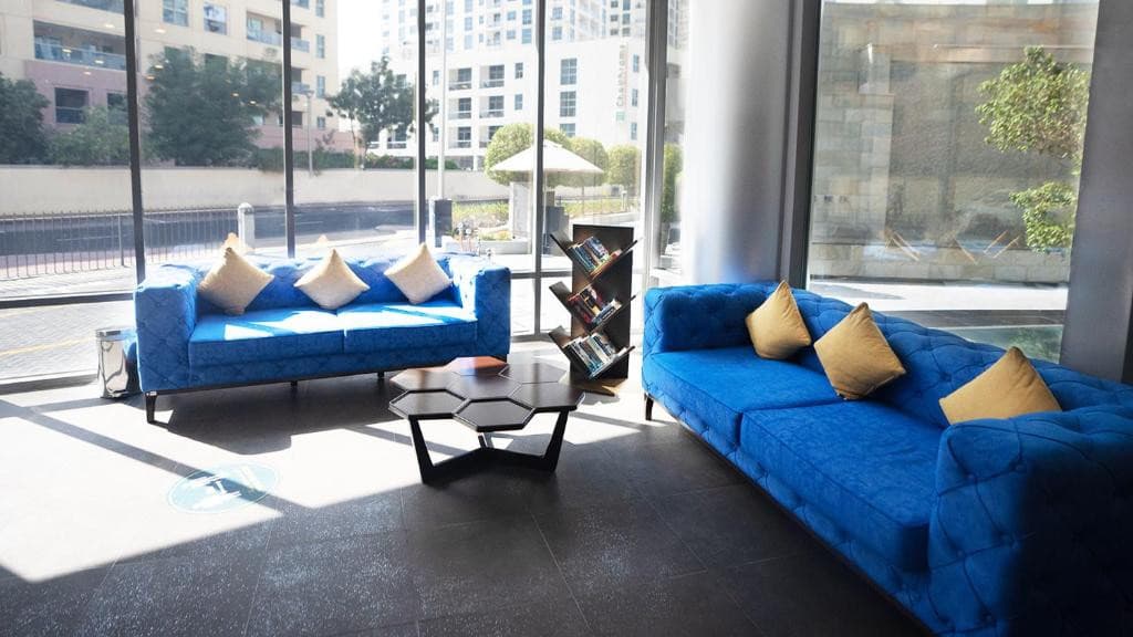 Signature Hotel Apartments & Spa Marina.