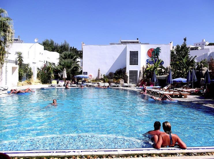 Peda Sun Club Hotel